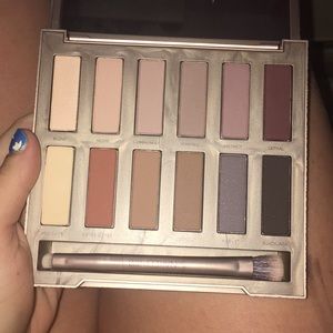 Urban Decay Naked Ultimate Basics Palette